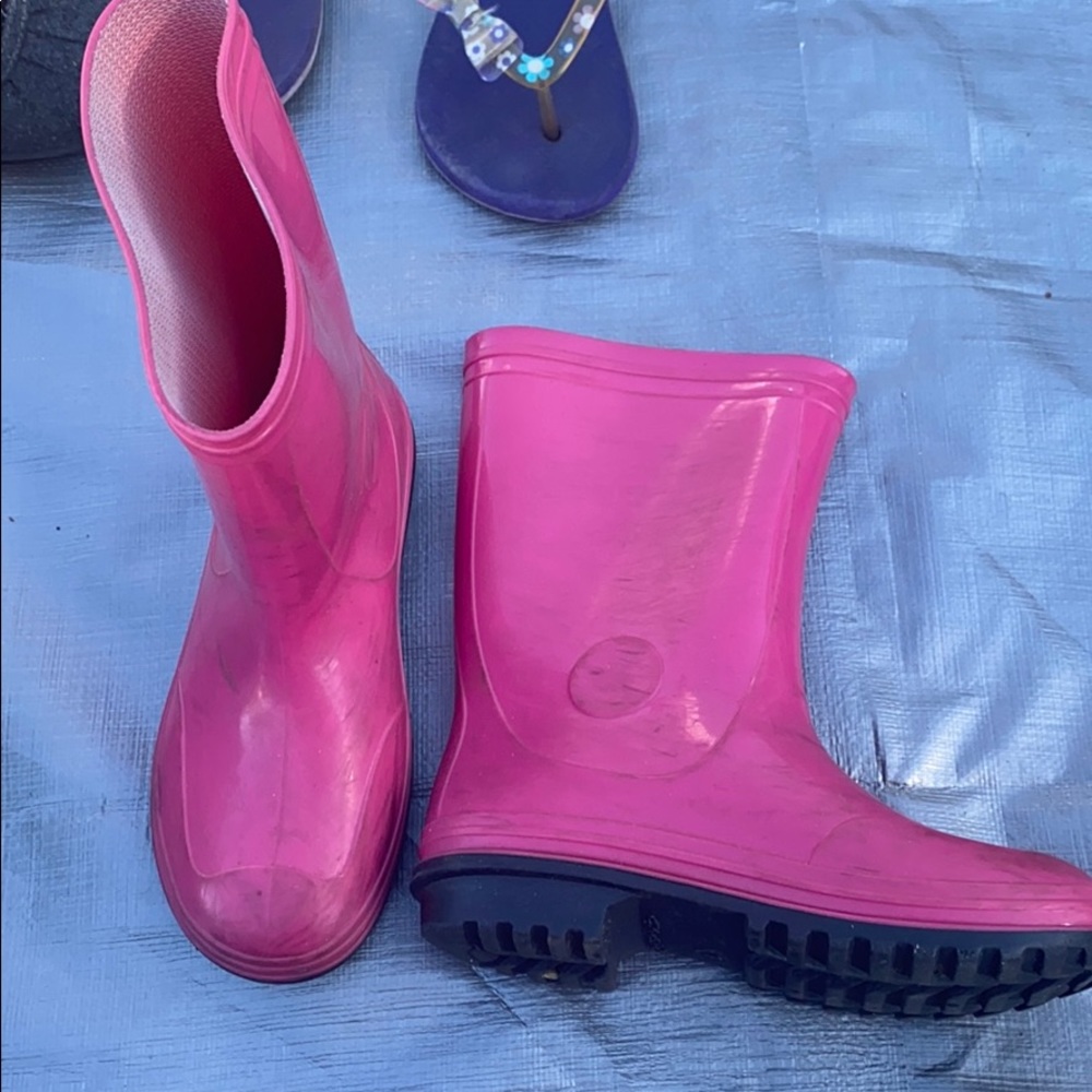 Girls Rainboots size 1